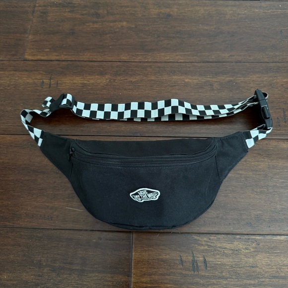 Vans Burma II fanny pack in black check - Picture 3 of 8